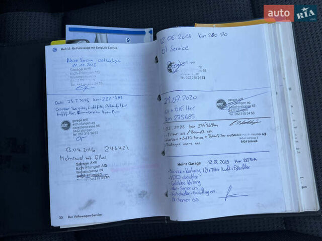 Синий Фольксваген Гольф, объемом двигателя 1.6 л и пробегом 284 тыс. км за 5350 $, фото 149 на Automoto.ua