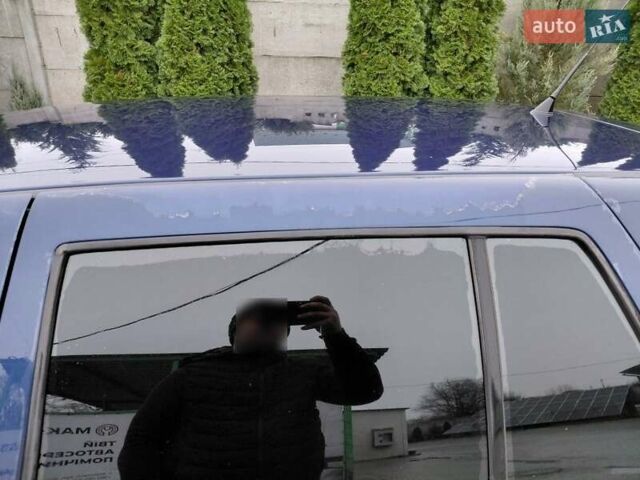 Синий Фольксваген Гольф, объемом двигателя 1.4 л и пробегом 244 тыс. км за 3700 $, фото 2 на Automoto.ua