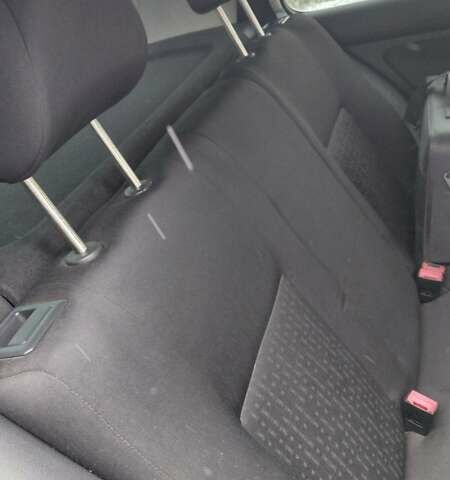 Синий Фольксваген Гольф, объемом двигателя 1.6 л и пробегом 259 тыс. км за 4000 $, фото 38 на Automoto.ua