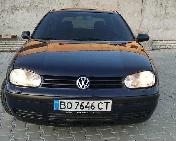 Синій Фольксваген Гольф, об'ємом двигуна 1.6 л та пробігом 196 тис. км за 3199 $, фото 2 на Automoto.ua
