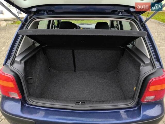 Синий Фольксваген Гольф, объемом двигателя 1.6 л и пробегом 235 тыс. км за 4700 $, фото 20 на Automoto.ua