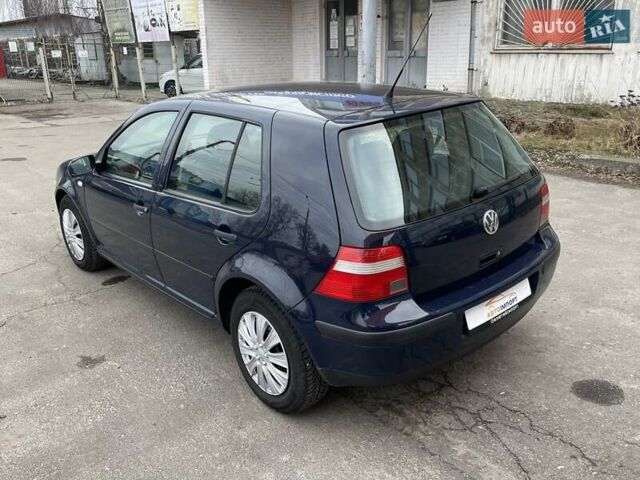 Синий Фольксваген Гольф, объемом двигателя 1.39 л и пробегом 220 тыс. км за 5150 $, фото 53 на Automoto.ua