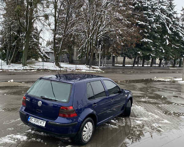 Синий Фольксваген Гольф, объемом двигателя 1.39 л и пробегом 350 тыс. км за 2599 $, фото 12 на Automoto.ua