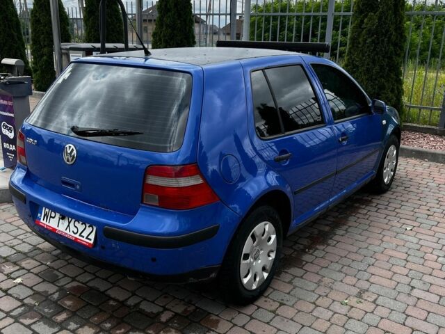 Синий Фольксваген Гольф, объемом двигателя 1.9 л и пробегом 377 тыс. км за 2510 $, фото 3 на Automoto.ua