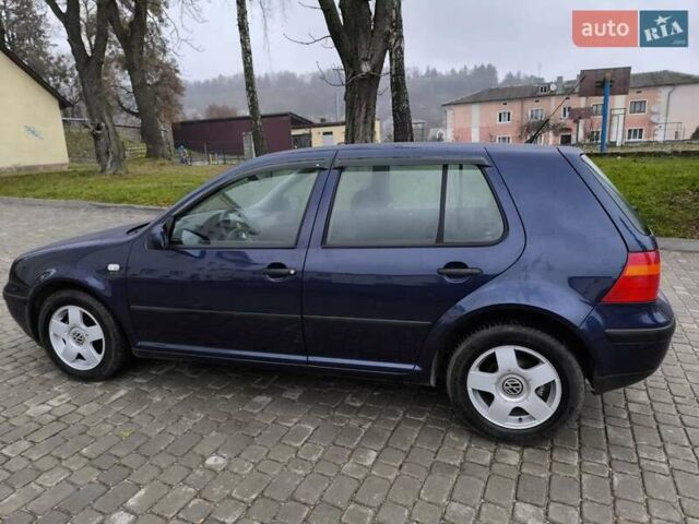 Синий Фольксваген Гольф, объемом двигателя 1.6 л и пробегом 235 тыс. км за 4700 $, фото 11 на Automoto.ua