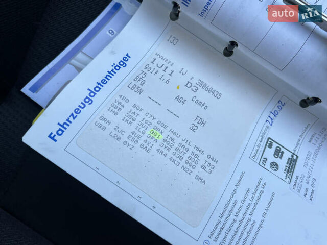 Синий Фольксваген Гольф, объемом двигателя 1.6 л и пробегом 284 тыс. км за 5350 $, фото 143 на Automoto.ua