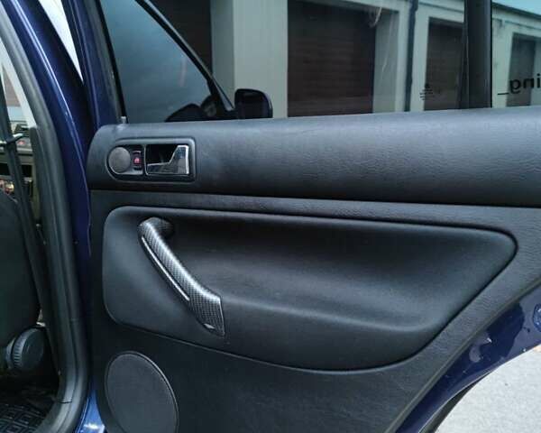 Фольксваген Гольф 2002 в Виннице на Automoto.ua Синий Фольксваген Гольф, объемом двигателя 1.6 л и пробегом 242 тыс. км за 5300 $, фото 27 на Automoto.ua