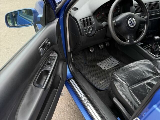 Синий Фольксваген Гольф, объемом двигателя 1.9 л и пробегом 300 тыс. км за 2900 $, фото 10 на Automoto.ua