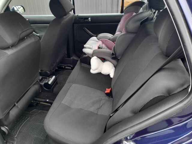 Синій Фольксваген Гольф, об'ємом двигуна 1.4 л та пробігом 223 тис. км за 4000 $, фото 6 на Automoto.ua