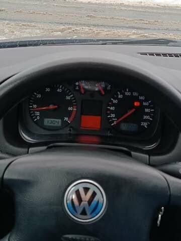 Синий Фольксваген Гольф, объемом двигателя 1.39 л и пробегом 190 тыс. км за 4500 $, фото 11 на Automoto.ua