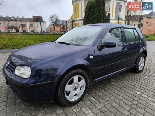 Синий Фольксваген Гольф, объемом двигателя 1.6 л и пробегом 235 тыс. км за 4700 $, фото 4 на Automoto.ua