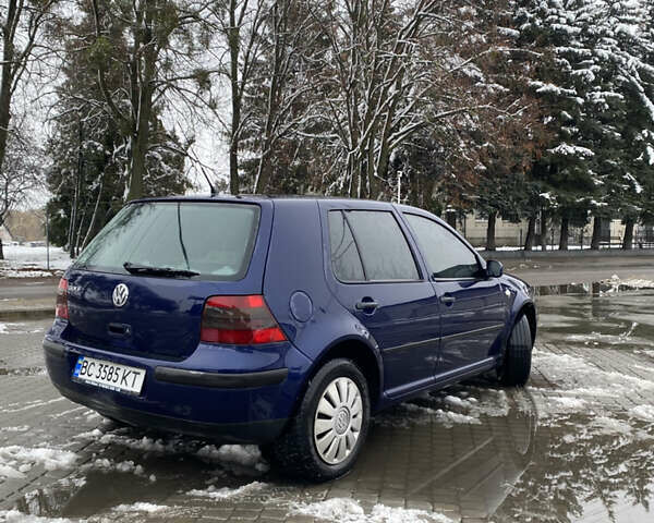 Синий Фольксваген Гольф, объемом двигателя 1.39 л и пробегом 356 тыс. км за 2799 $, фото 9 на Automoto.ua