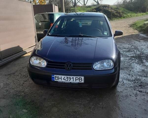 Синий Фольксваген Гольф, объемом двигателя 1.9 л и пробегом 70 тыс. км за 4700 $, фото 3 на Automoto.ua