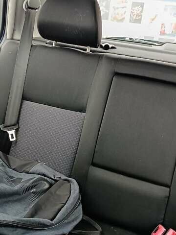 Синий Фольксваген Гольф, объемом двигателя 1.39 л и пробегом 190 тыс. км за 4500 $, фото 17 на Automoto.ua