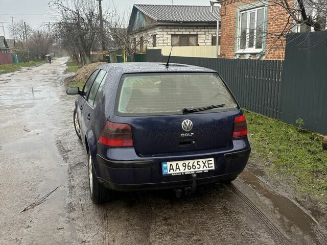 Синий Фольксваген Гольф, объемом двигателя 1.9 л и пробегом 258 тыс. км за 4100 $, фото 2 на Automoto.ua