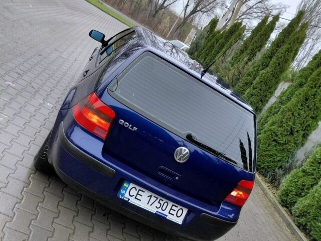 Синий Фольксваген Гольф, объемом двигателя 1.4 л и пробегом 244 тыс. км за 3700 $, фото 2 на Automoto.ua