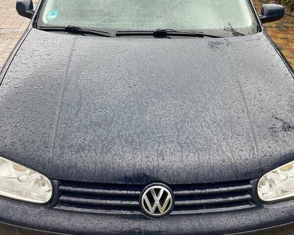 Синий Фольксваген Гольф, объемом двигателя 1.39 л и пробегом 251 тыс. км за 4300 $, фото 3 на Automoto.ua