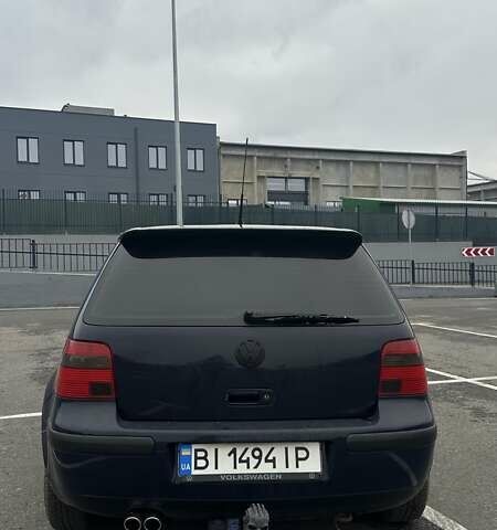 Синий Фольксваген Гольф, объемом двигателя 1.39 л и пробегом 280 тыс. км за 4150 $, фото 3 на Automoto.ua