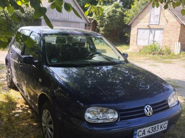 Синий Фольксваген Гольф, объемом двигателя 1.4 л и пробегом 241 тыс. км за 4200 $, фото 5 на Automoto.ua