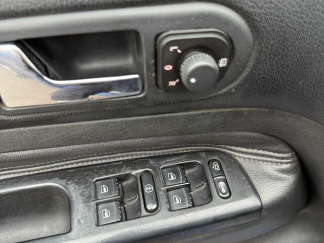 Синий Фольксваген Гольф, объемом двигателя 1.9 л и пробегом 300 тыс. км за 2900 $, фото 16 на Automoto.ua