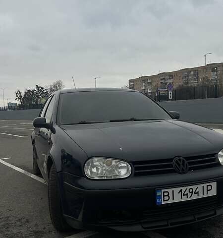 Синий Фольксваген Гольф, объемом двигателя 1.39 л и пробегом 280 тыс. км за 4150 $, фото 6 на Automoto.ua