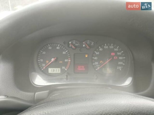 Синий Фольксваген Гольф, объемом двигателя 1.4 л и пробегом 281 тыс. км за 3850 $, фото 11 на Automoto.ua