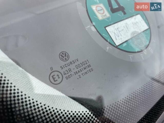 Синий Фольксваген Гольф, объемом двигателя 1.39 л и пробегом 220 тыс. км за 5150 $, фото 55 на Automoto.ua