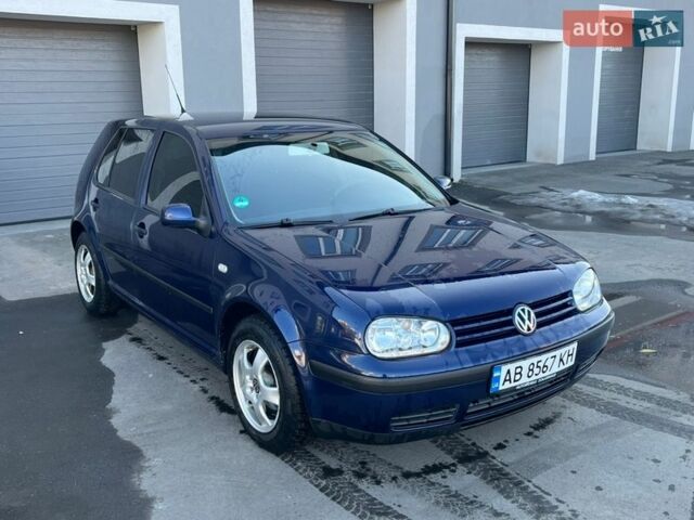 Синий Фольксваген Гольф, объемом двигателя 1.6 л и пробегом 263 тыс. км за 4350 $, фото 6 на Automoto.ua