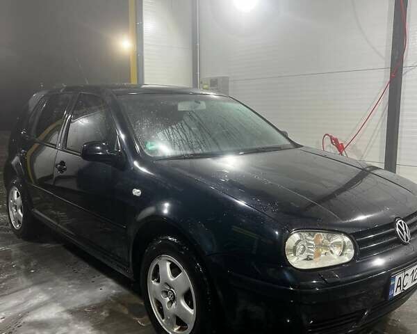 Синий Фольксваген Гольф, объемом двигателя 1.6 л и пробегом 180 тыс. км за 4950 $, фото 5 на Automoto.ua
