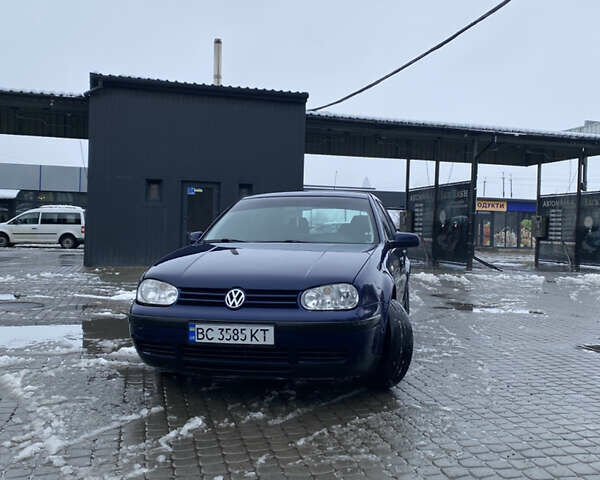 Синий Фольксваген Гольф, объемом двигателя 1.39 л и пробегом 356 тыс. км за 2799 $, фото 5 на Automoto.ua