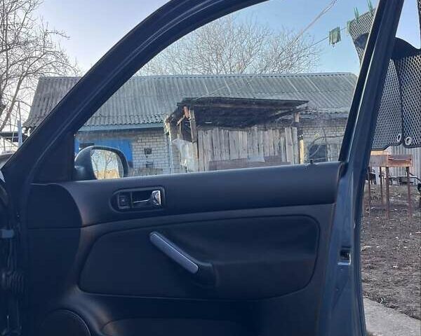 Синий Фольксваген Гольф, объемом двигателя 1.4 л и пробегом 274 тыс. км за 4900 $, фото 13 на Automoto.ua