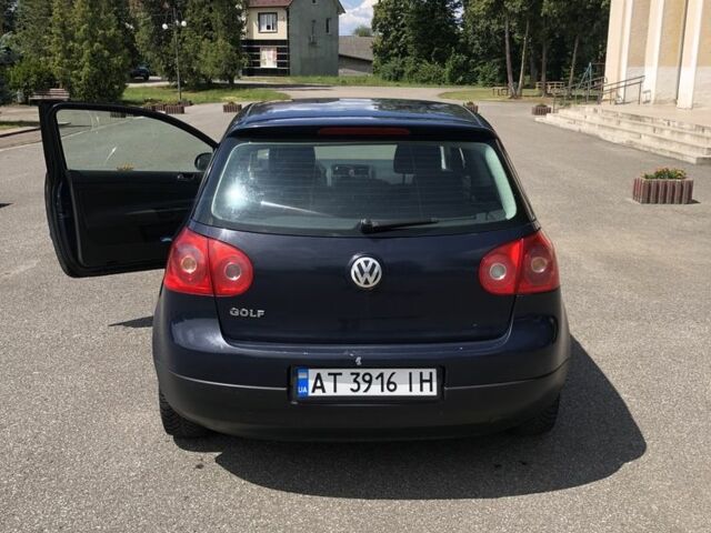 Синий Фольксваген Гольф, объемом двигателя 1.4 л и пробегом 248 тыс. км за 3150 $, фото 5 на Automoto.ua