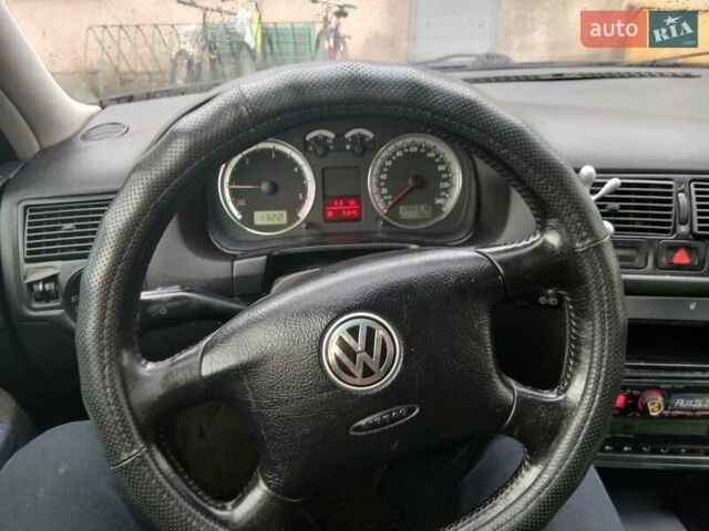 Синий Фольксваген Гольф, объемом двигателя 1.9 л и пробегом 265 тыс. км за 3300 $, фото 6 на Automoto.ua