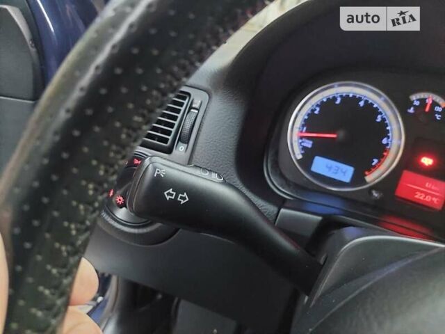 Синий Фольксваген Гольф, объемом двигателя 1.6 л и пробегом 167 тыс. км за 5777 $, фото 59 на Automoto.ua