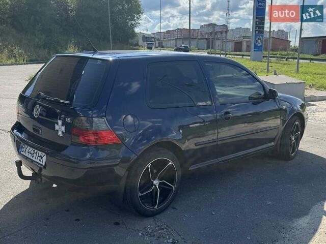 Синий Фольксваген Гольф, объемом двигателя 1.6 л и пробегом 280 тыс. км за 5300 $, фото 1 на Automoto.ua