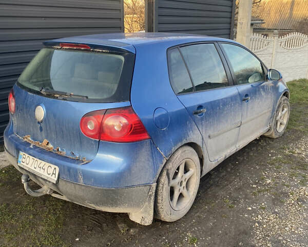 Синий Фольксваген Гольф, объемом двигателя 1.6 л и пробегом 340 тыс. км за 3500 $, фото 1 на Automoto.ua