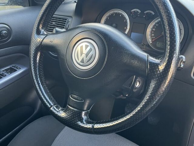 Синий Фольксваген Гольф, объемом двигателя 1.4 л и пробегом 274 тыс. км за 4900 $, фото 16 на Automoto.ua