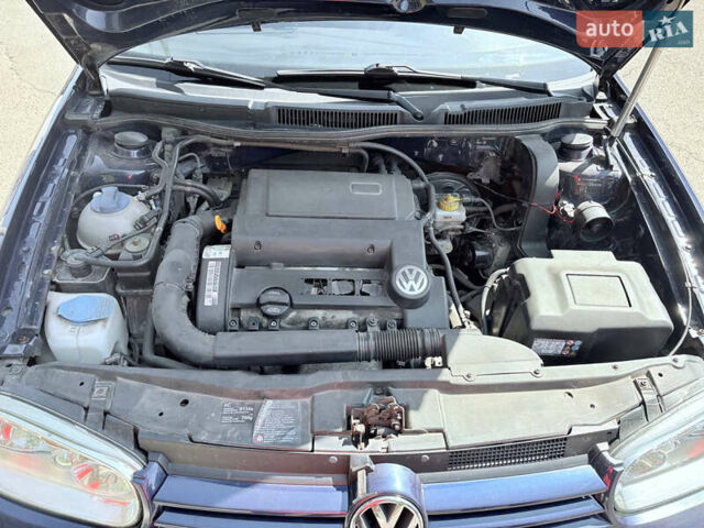 Синій Фольксваген Гольф, об'ємом двигуна 1.39 л та пробігом 232 тис. км за 4700 $, фото 10 на Automoto.ua