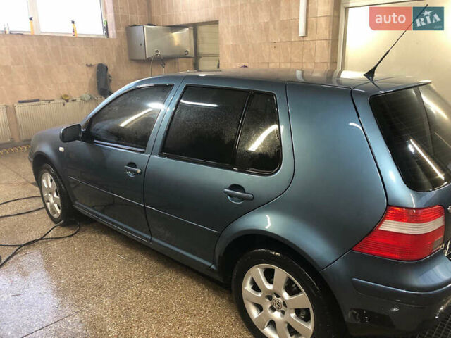 Синий Фольксваген Гольф, объемом двигателя 1.6 л и пробегом 230 тыс. км за 5000 $, фото 5 на Automoto.ua