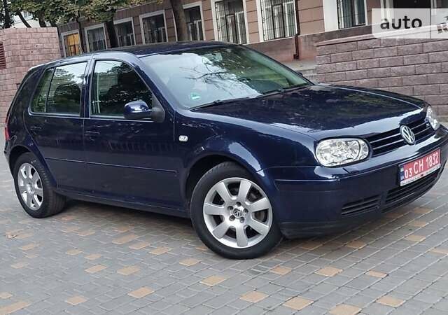 Синий Фольксваген Гольф, объемом двигателя 1.6 л и пробегом 167 тыс. км за 5777 $, фото 7 на Automoto.ua