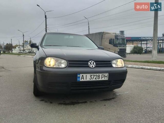 Синий Фольксваген Гольф, объемом двигателя 1.39 л и пробегом 254 тыс. км за 4250 $, фото 41 на Automoto.ua