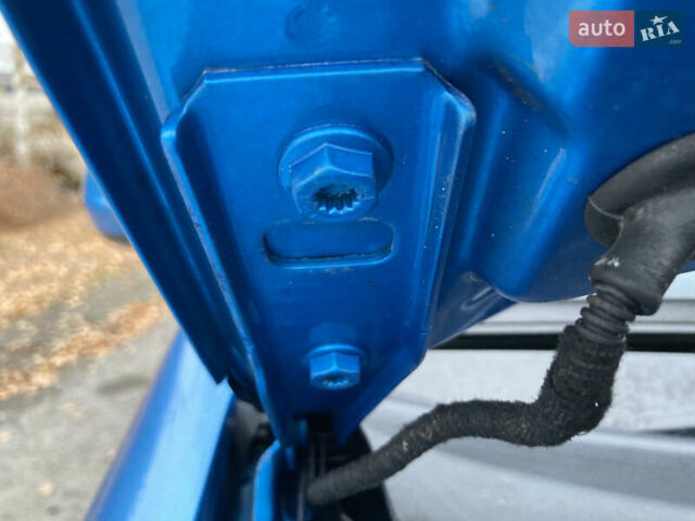 Синій Фольксваген Гольф, об'ємом двигуна 1.39 л та пробігом 204 тис. км за 4399 $, фото 26 на Automoto.ua