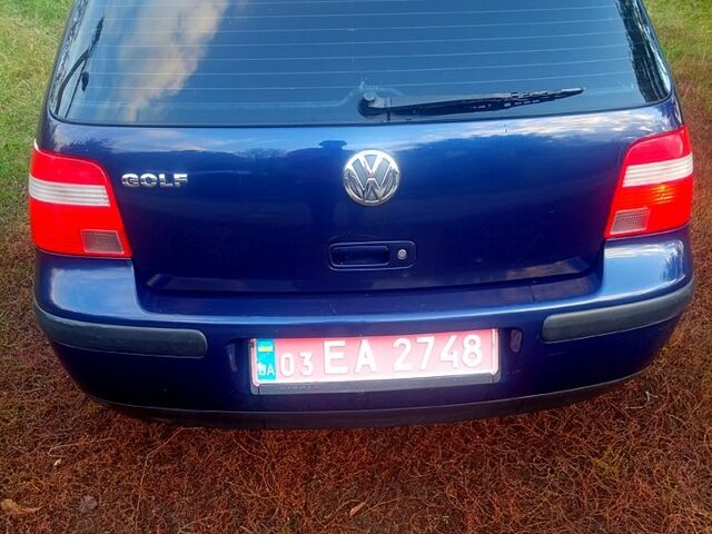 Синий Фольксваген Гольф, объемом двигателя 1.4 л и пробегом 195 тыс. км за 4500 $, фото 3 на Automoto.ua