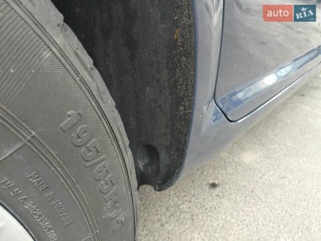 Синий Фольксваген Гольф, объемом двигателя 1.39 л и пробегом 254 тыс. км за 4250 $, фото 11 на Automoto.ua