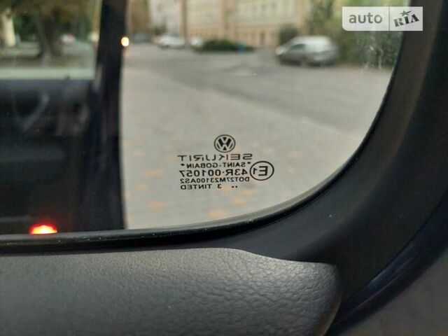 Синий Фольксваген Гольф, объемом двигателя 1.6 л и пробегом 167 тыс. км за 5777 $, фото 38 на Automoto.ua