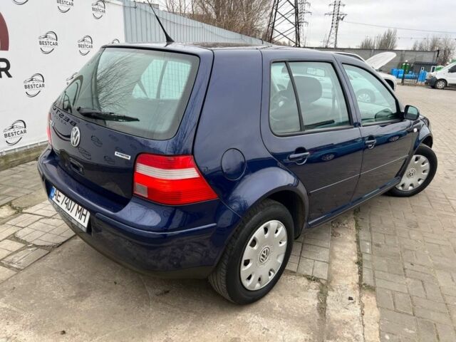 Синий Фольксваген Гольф, объемом двигателя 1.4 л и пробегом 260 тыс. км за 3999 $, фото 2 на Automoto.ua