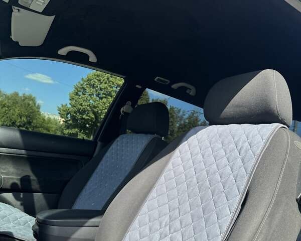 Синий Фольксваген Гольф, объемом двигателя 1.6 л и пробегом 280 тыс. км за 5300 $, фото 6 на Automoto.ua