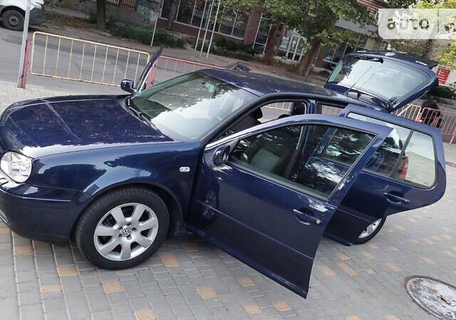 Синий Фольксваген Гольф, объемом двигателя 1.6 л и пробегом 167 тыс. км за 5777 $, фото 12 на Automoto.ua