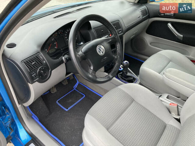 Синій Фольксваген Гольф, об'ємом двигуна 1.39 л та пробігом 204 тис. км за 4399 $, фото 34 на Automoto.ua