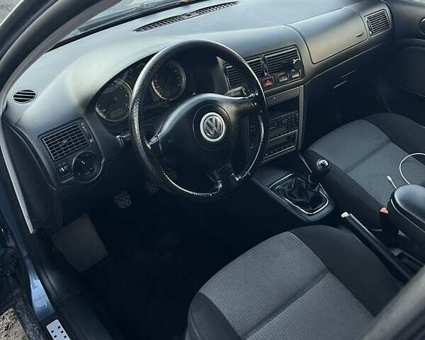 Синий Фольксваген Гольф, объемом двигателя 1.4 л и пробегом 274 тыс. км за 4900 $, фото 8 на Automoto.ua